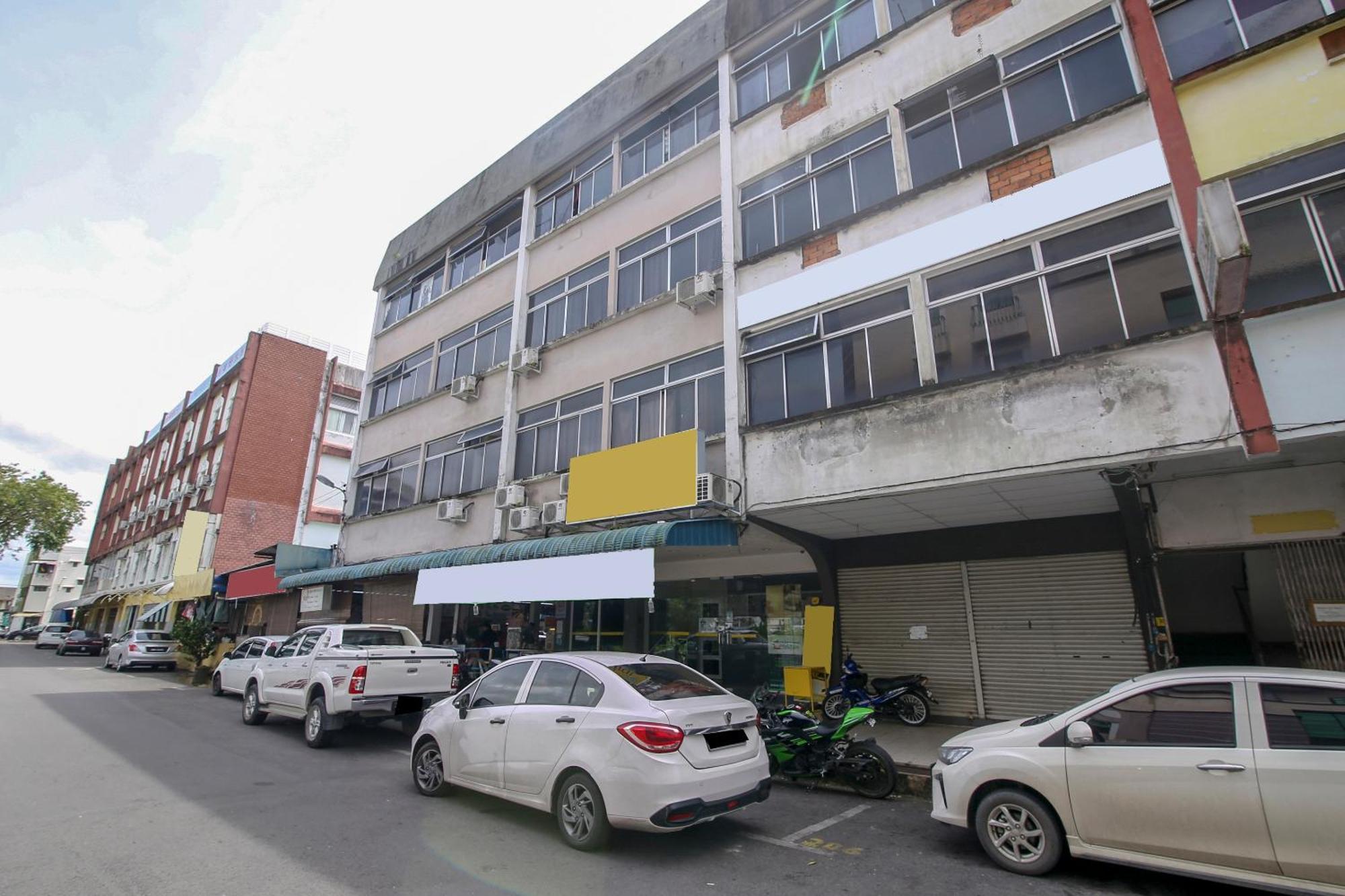 Nice Stay Three Six Five Services 쿠칭 외부 사진